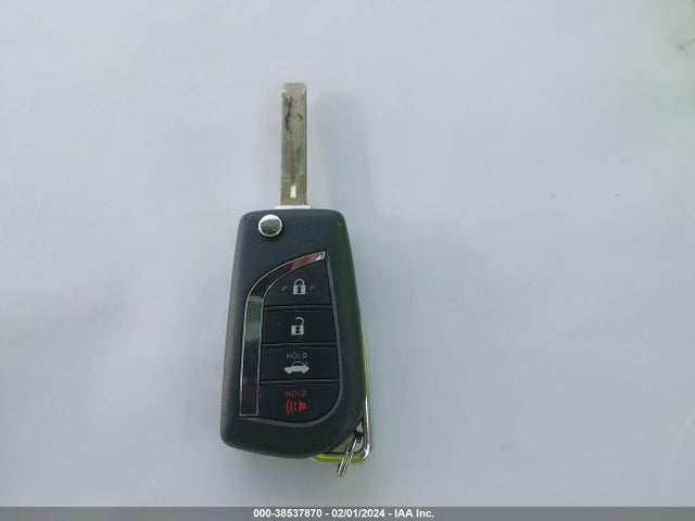 Toyota COROLLA LE 2021 JTDEPMAE4MJ186144 Image 11