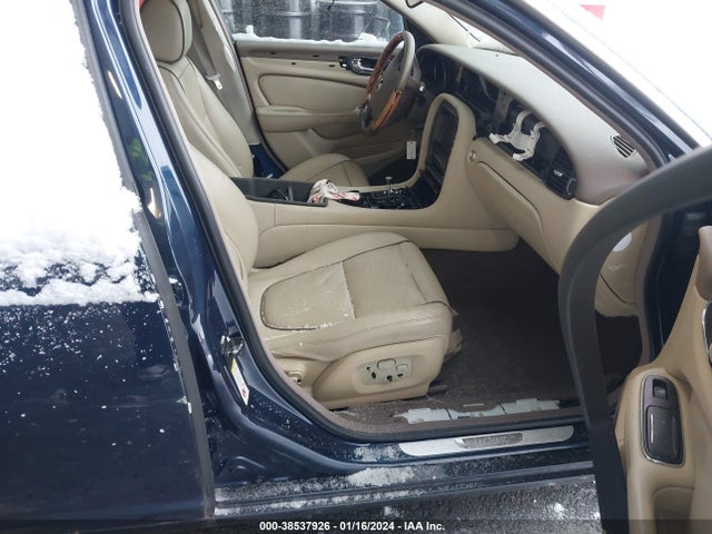 2008 JAGUAR XJ SAJWA71B18SH28513 Photo 4