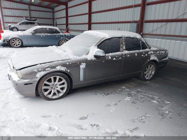 2008 JAGUAR XJ SAJWA71B88SH26399 Photo 1