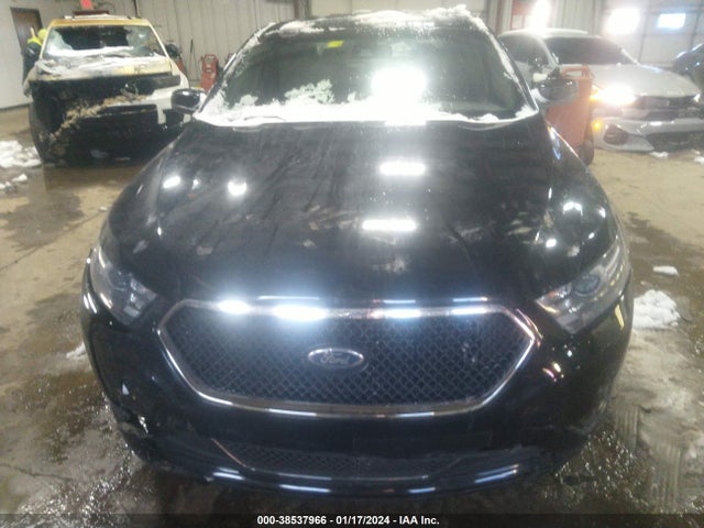 1FAHP2KT9GG121828 Ford TAURUS SHO
