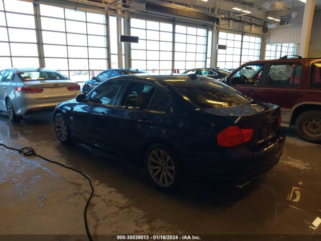 2011 BMW 328I XDRIVE VIN: WBAPK5C54BA661635