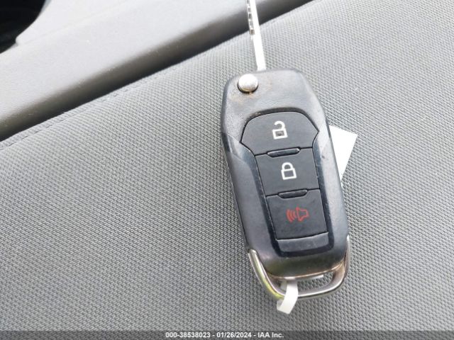 1FTFX1EF8FKD99472 Ford F-150 Xl