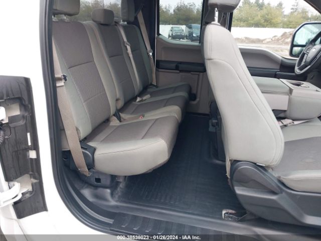 1FTFX1EF8FKD99472 Ford F-150 Xl