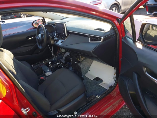 2020 TOYOTA COROLLA LE VIN: 5YFEPRAE0LP008657