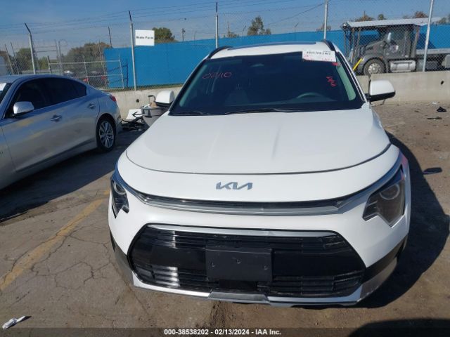 KNDCR3LE9P5052588 KIA Niro Ex Touring