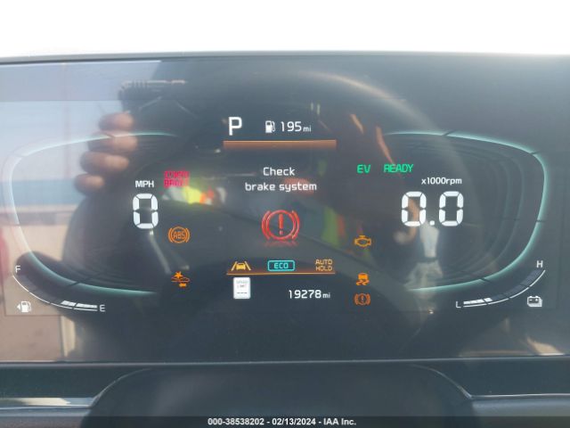 KNDCR3LE9P5052588 KIA Niro Ex Touring