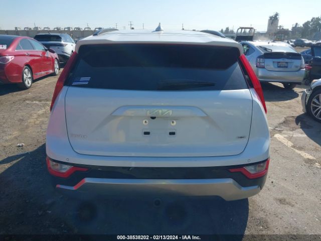 KNDCR3LE9P5052588 KIA Niro Ex Touring