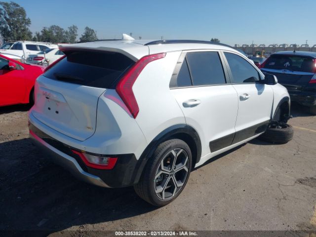 KNDCR3LE9P5052588 KIA Niro Ex Touring