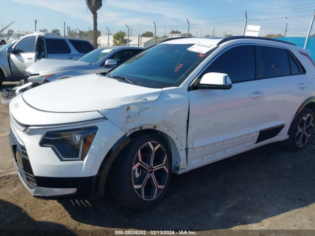 KNDCR3LE9P5052588 KIA Niro Ex Touring