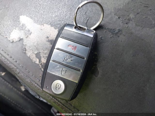 5XXGU4L39GG011183 KIA OPTIMA EX