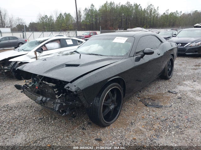 Dodge Challenger Sxt 2018 2C3CDZAG9JH162048 Image 2