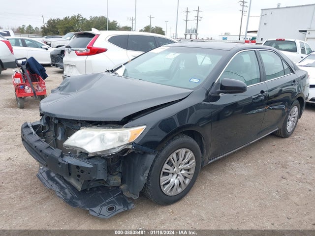 Toyota CAMRY LE 2014 4T4BF1FK4ER408766 Image 2