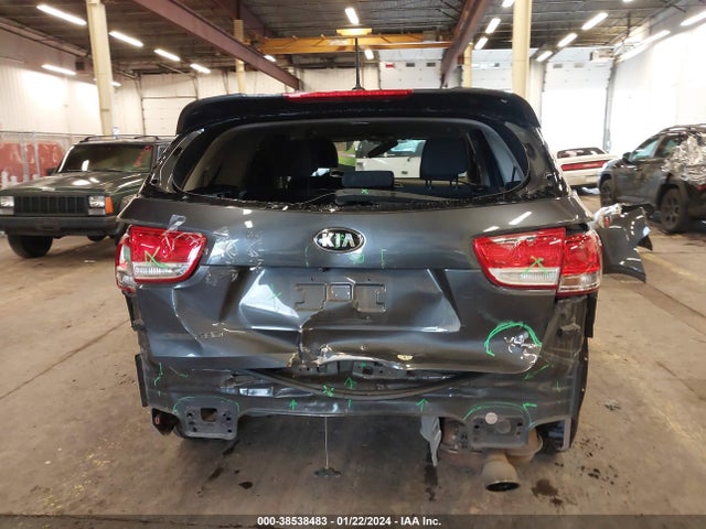2018 KIA SORENTO 3.3L LX VIN: 5XYPGDA55JG406475