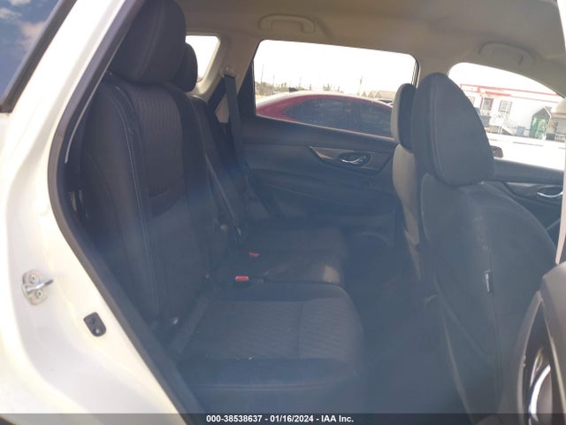 2018 NISSAN ROGUE SV VIN: 5N1AT2MT3JC743520