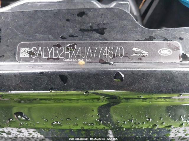SALYB2RX4JA774670 Land Rover Range Rover Velar P250 S
