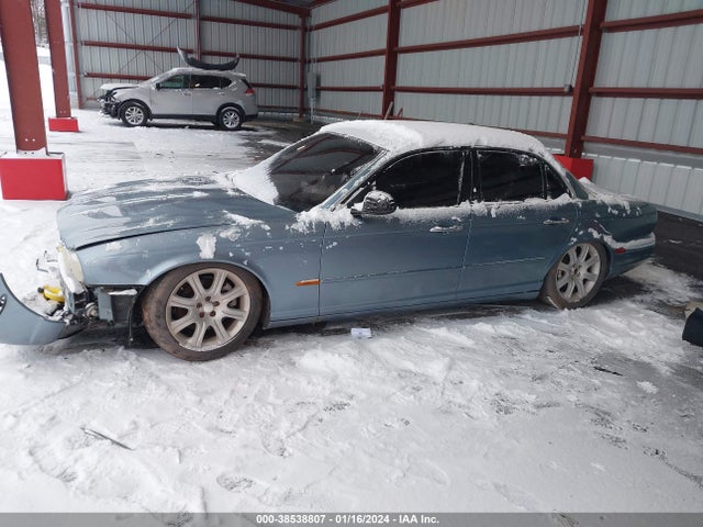 2004 JAGUAR XJ SAJWA74C84SG30030 Photo 1