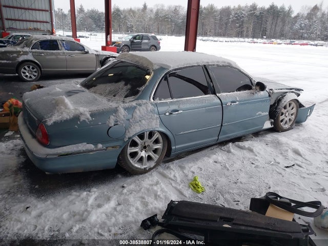 2004 JAGUAR XJ SAJWA74C84SG30030 Photo 3