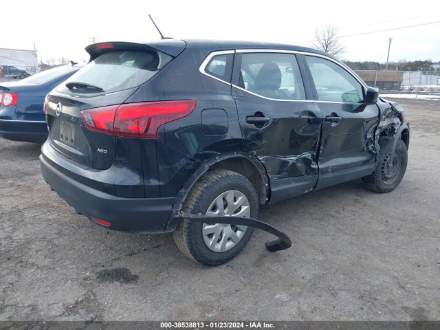 JN1BJ1CR4KW323699 Nissan Rogue Sport S
