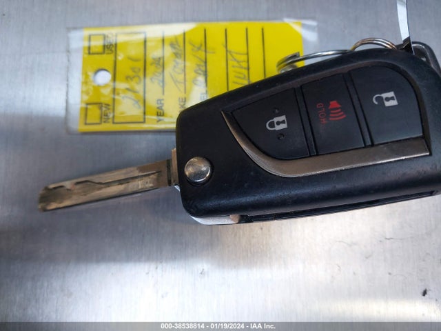 Toyota RAV4 LE 2019 2T3H1RFV9KC026846 Image 11