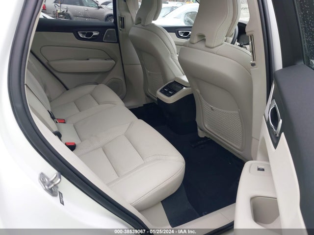 YV4102RL1M1721177 Volvo Xc60 T5 Inscription