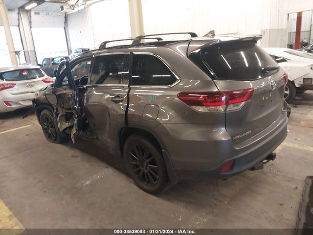 Toyota Highlander Se 2019 5TDJZRFH0KS598540 Image 3