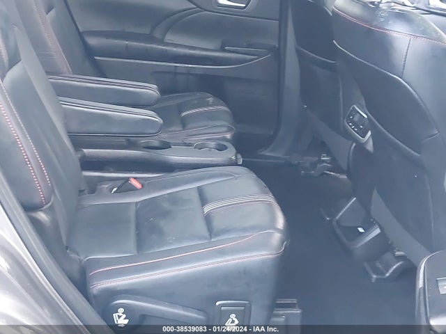 Toyota Highlander Se 2019 5TDJZRFH0KS598540 Image 8