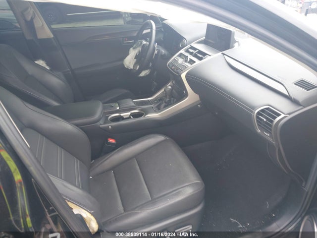 JTJYARBZ8K2139121 Lexus NX 300