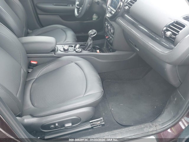 2019 MINI CLUBMAN WMWLU1C54K2F29912 Photo 4