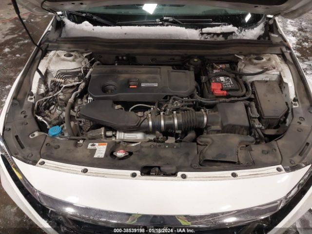 1HGCV2F93JA052350 Honda Accord Touring 2.0t