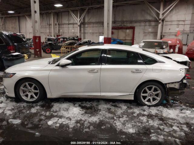 1HGCV2F93JA052350 Honda Accord Touring 2.0t