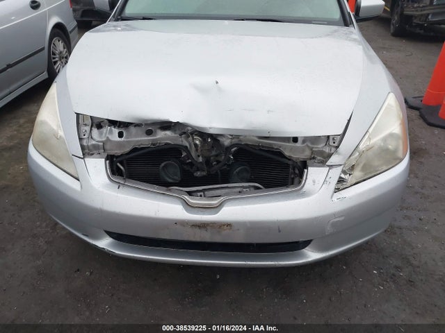 2003 HONDA ACCORD 2.4 EX VIN: JHMCM56603C024696