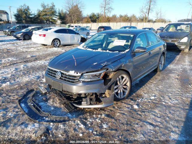 1VWGT7A36HC079995 Volkswagen Passat 1.8t Se