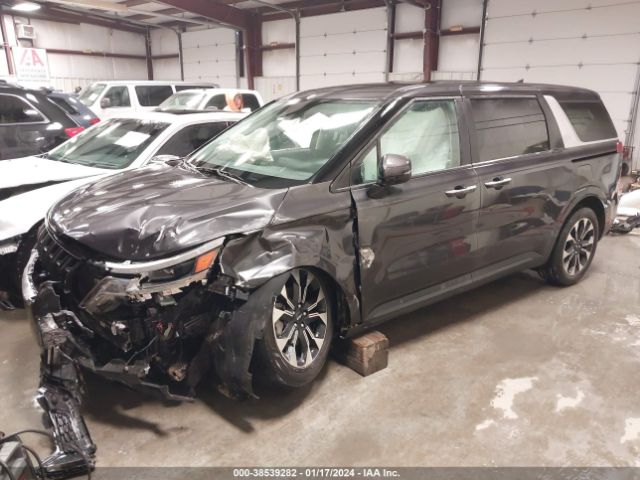 KNDNC5H39N6187140 KIA Carnival Mpv Ex