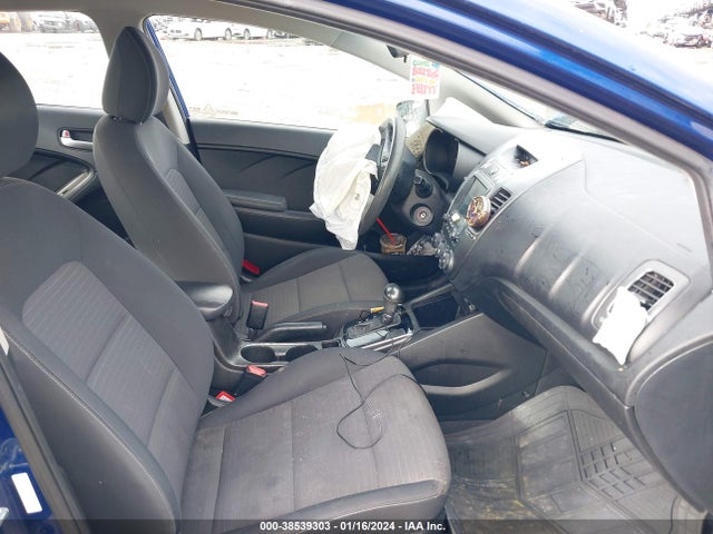 2018 KIA FORTE LX VIN: 3KPFL4A71JE248965