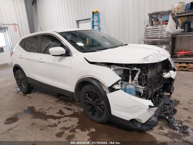Nissan Rogue Sport S 2017 JN1BJ1CR1HW139538 main image