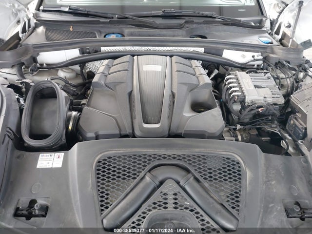2020 PORSCHE MACAN WP1AF2A5XLLB60171 Photo 9