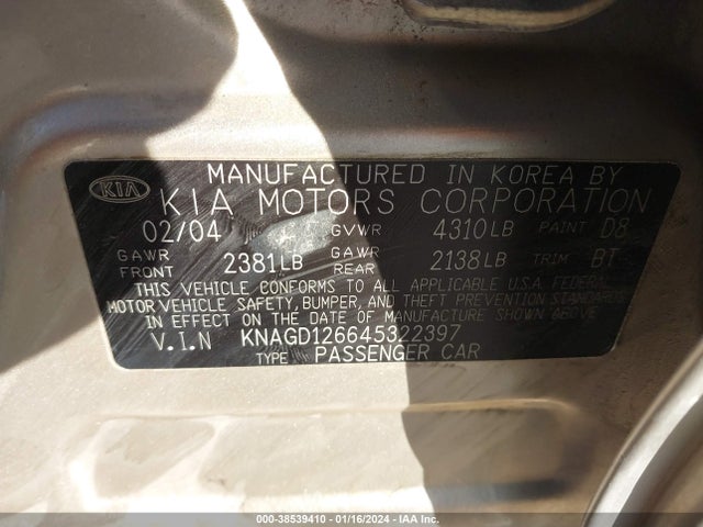 2004 KIA OPTIMA EX/LX VIN: KNAGD126645322397
