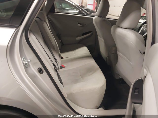 Toyota Prius 2015 JTDKN3DU4F1994406 Image 8