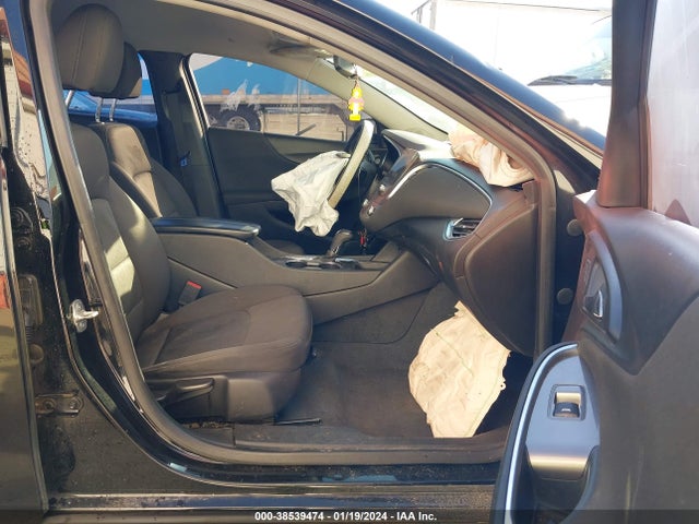 Chevrolet MALIBU LT 2019 1G1ZD5ST1KF153219 Image 5