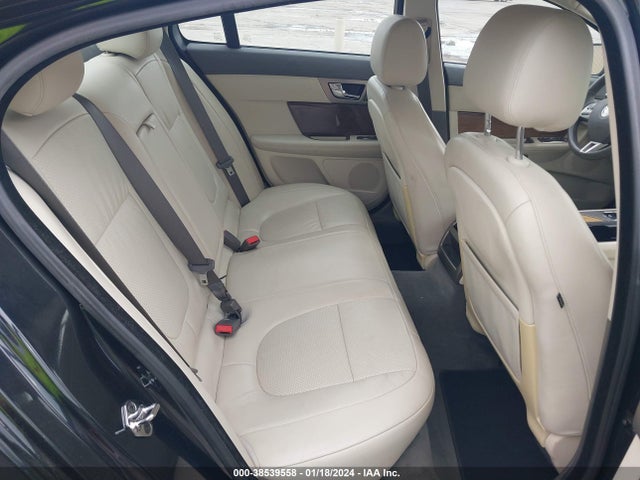 2009 JAGUAR XF SAJWA06B99HR19253 Photo 7