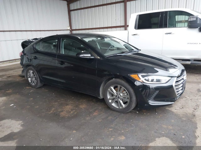 2018 5NPD84LF3JH379100 main image
