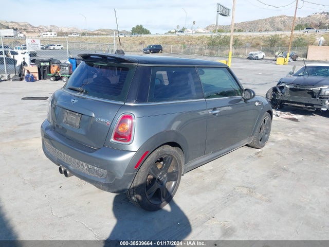 2009 MINI COOPER S WMWMF73519TW83688 Photo 3