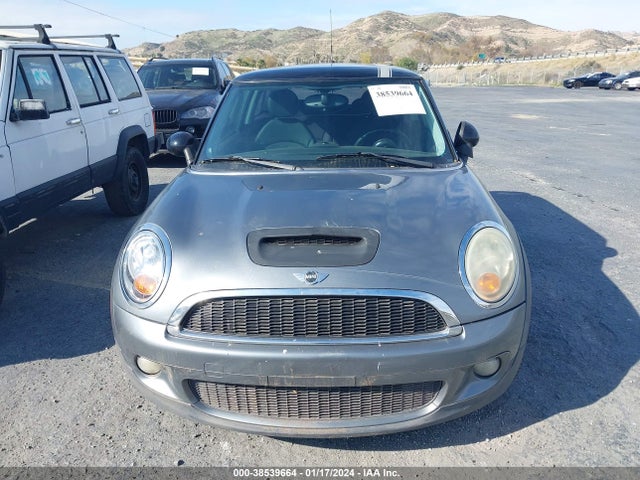 2009 MINI COOPER S WMWMF73519TW83688 Photo 5