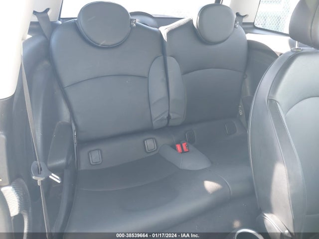 2009 MINI COOPER S WMWMF73519TW83688 Photo 7