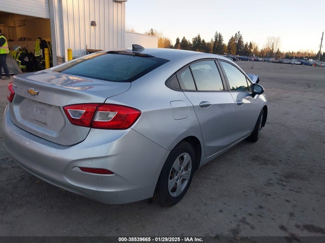 Chevrolet Cruze Ls Auto 2018 1G1BC5SMXJ7195037 Image 4