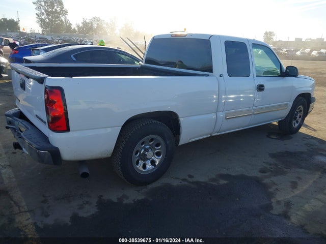 2005 CHEVROLET SILVERADO 1500 LS VIN: 2GCEC19VX51340480