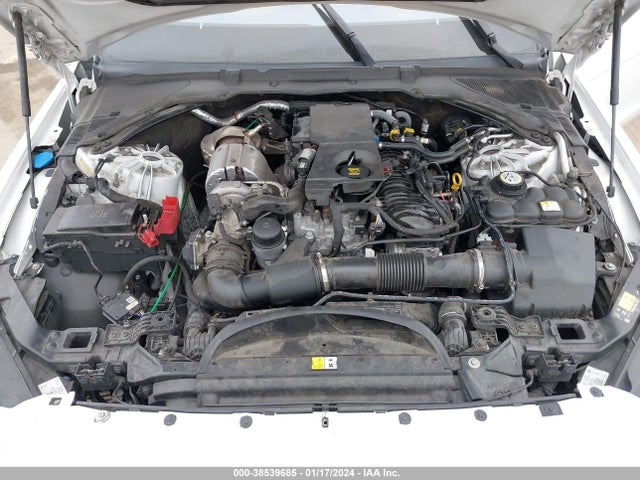 2017 JAGUAR XE SAJAD4BNXHA976254 Photo 9