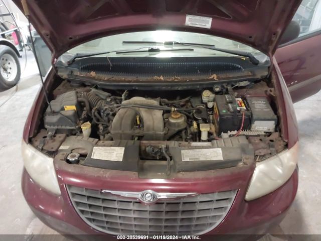 2001 CHRYSLER VOYAGER 1C4GJ25B81B186457 Photo 9