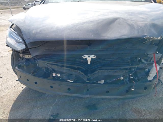 2017 TESLA MODEL X 5YJXCBE27HF050421 Photo 9