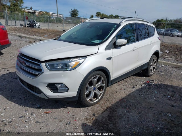 Ford Escape Titanium 2017 1FMCU0JD5HUA20005 Image 2